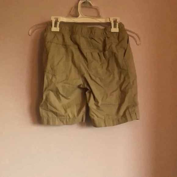 3/$15 Cat and jack khaki shorts - Picture 2 of 6